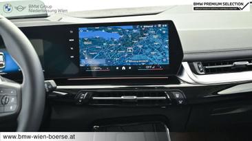 BMW 218i Active Tourer — photo 15
