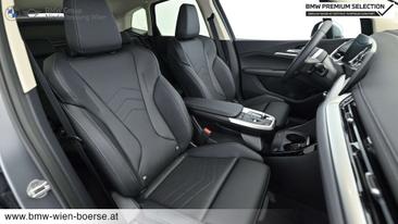 BMW 218d — photo 21