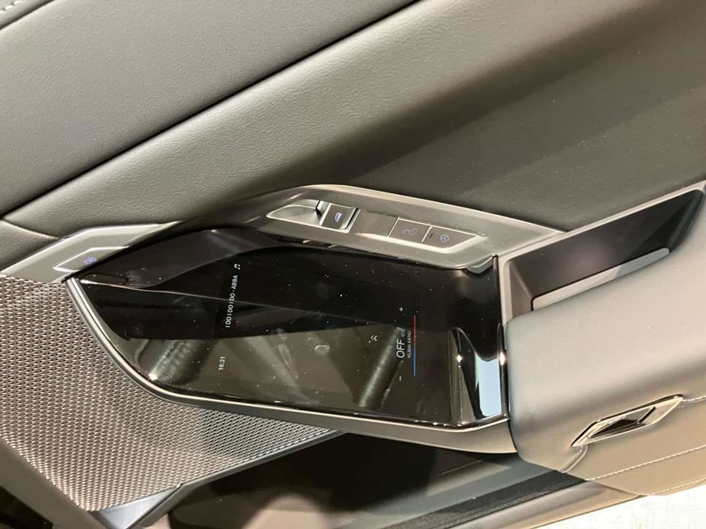 BMW 740 M Sport - 2025 - Joinsteer - #25