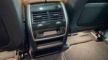 BMW X6 XDrive30d — photo 13