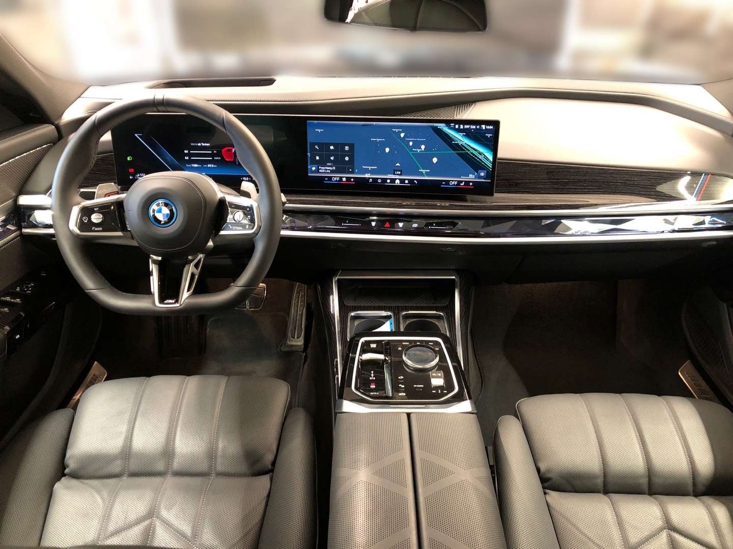 BMW Série 7 750e XDrive - 2025 - Joinsteer - #8
