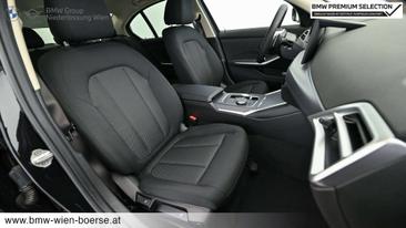 BMW 318d — photo 22