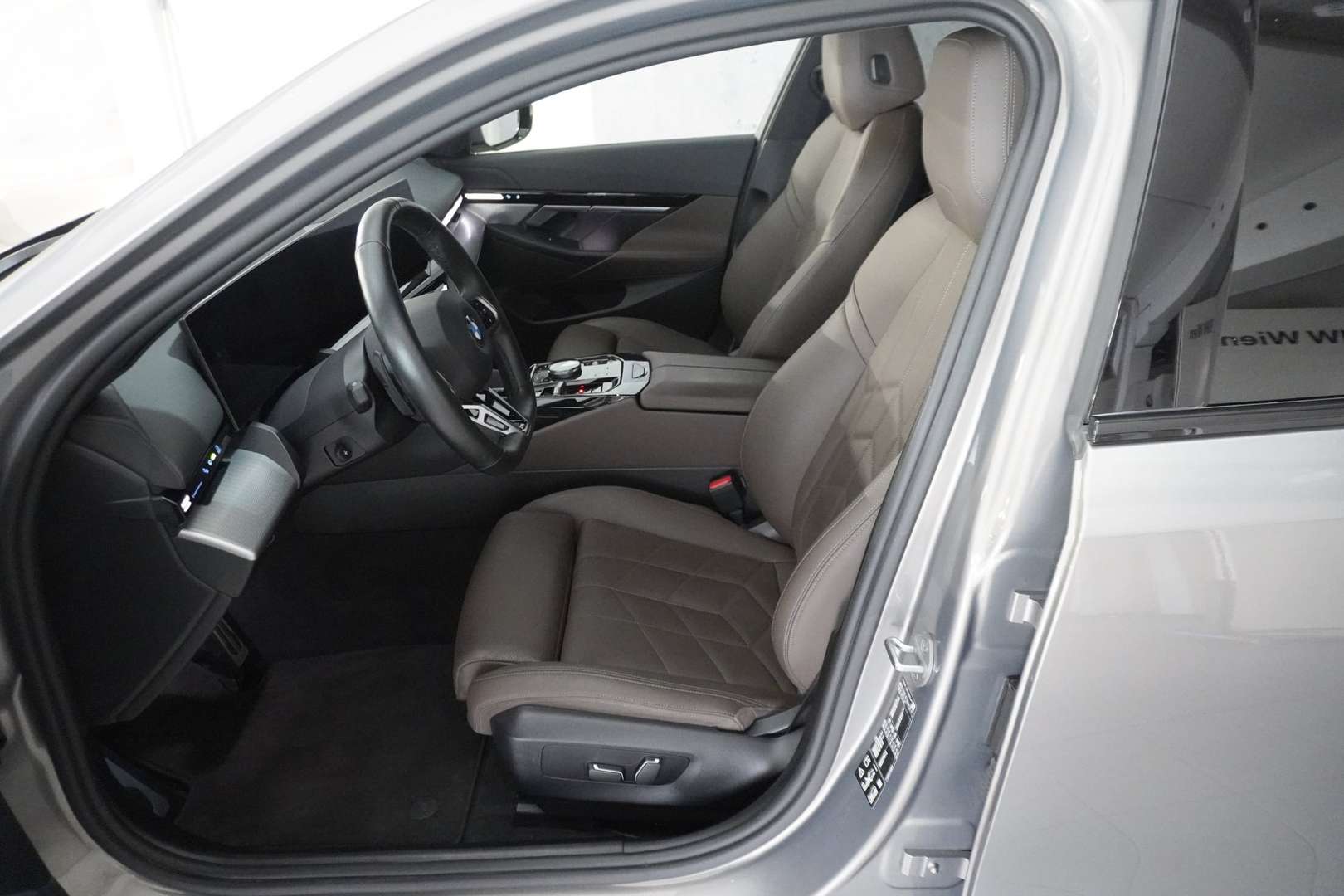 BMW Série 5 520d XDrive - 2023 - Joinsteer - #5