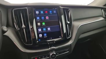 Volvo XC60 B4 Core — photo 17