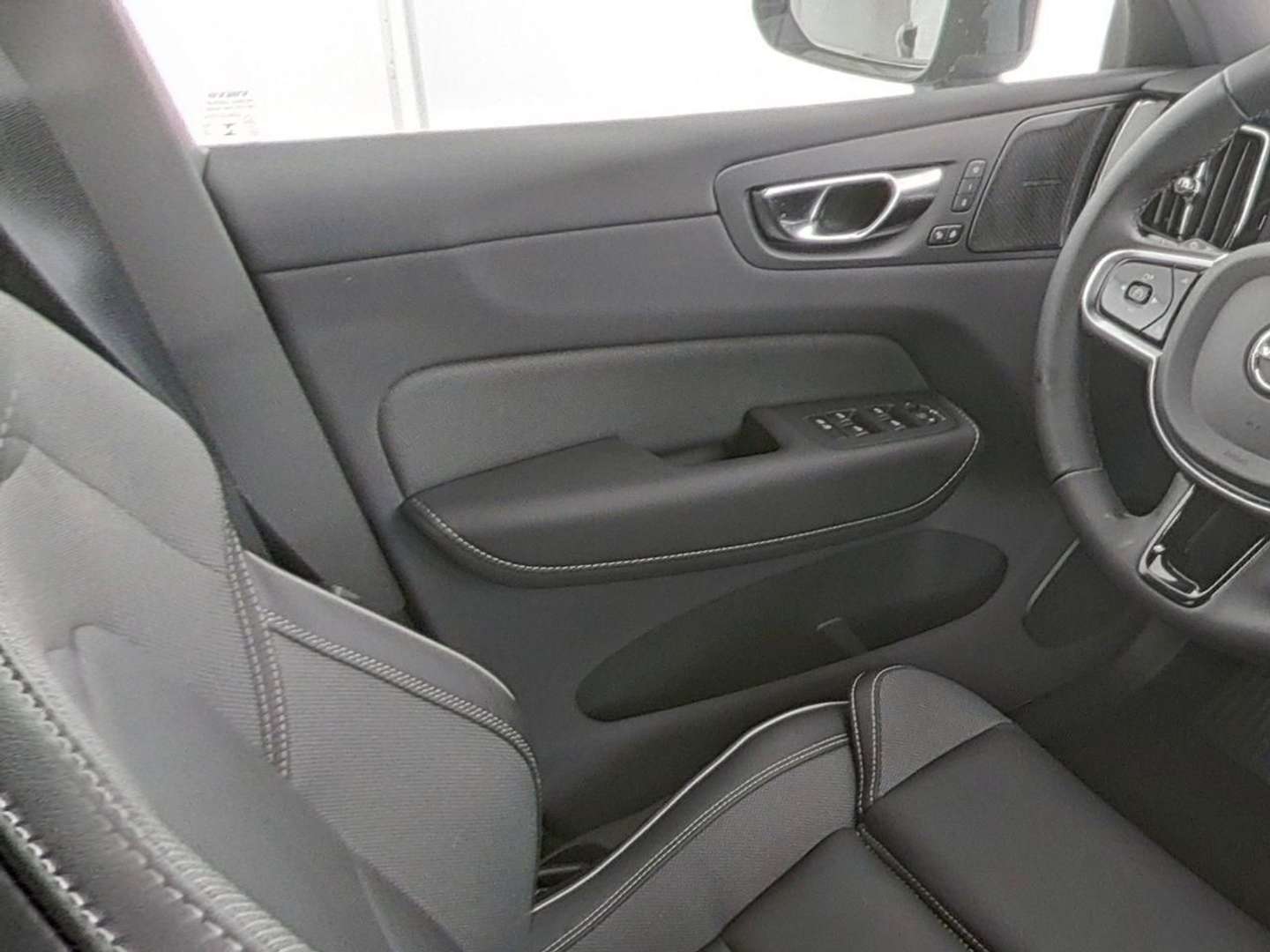 Volvo XC60 T8 Recharge Plus - 2025 - Joinsteer - #12