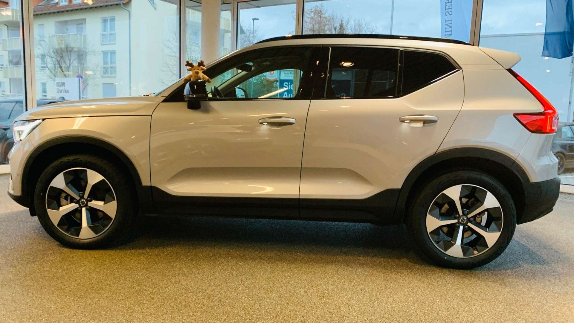 Volvo XC40 B4 - 2025 - Joinsteer - #6