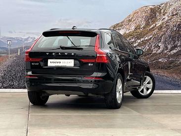 Volvo XC60 B4 Core — photo 3