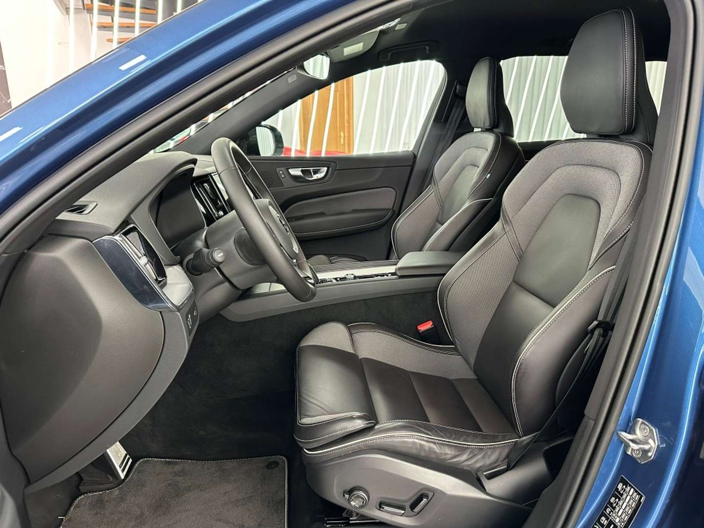 Volvo XC60 B4 R-Design - 2022 - Joinsteer - #6