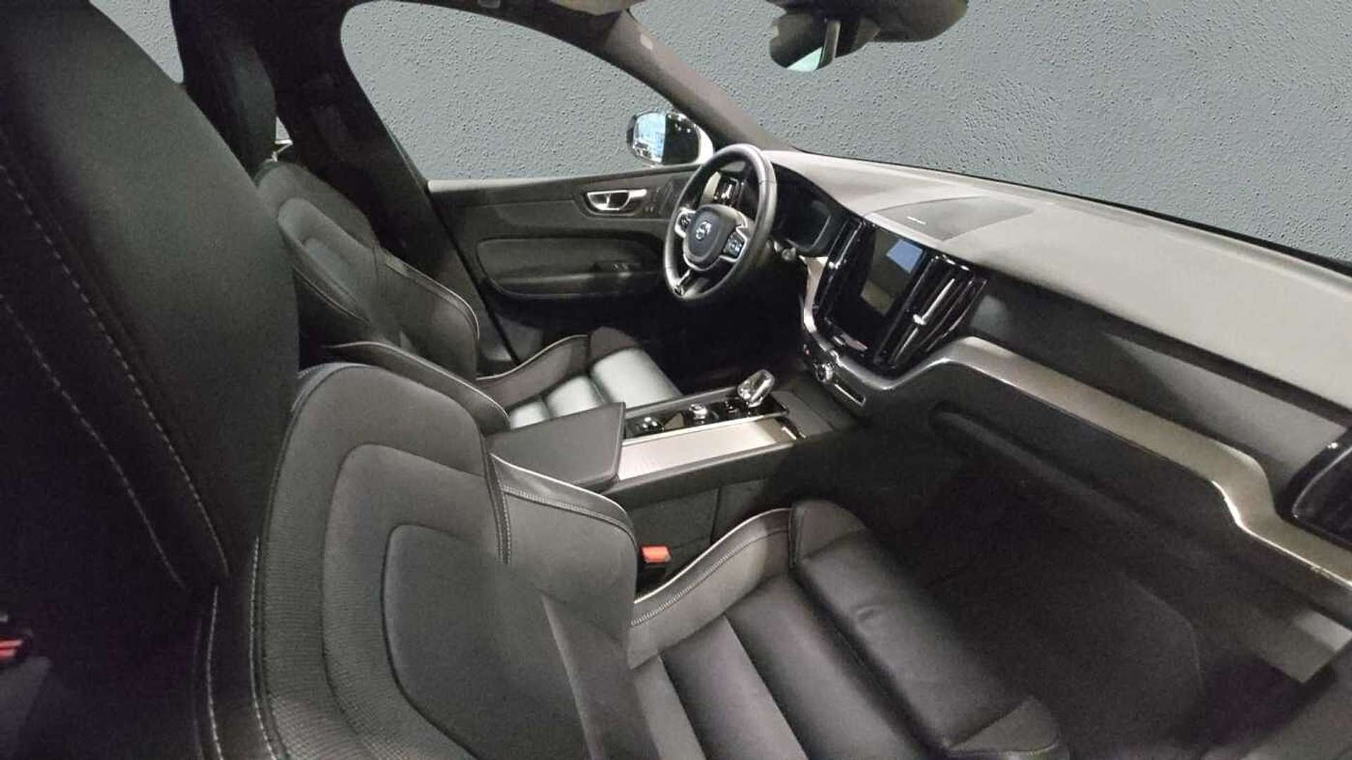 Volvo XC60 T6 Recharge Plus - 2025 - Joinsteer - #4