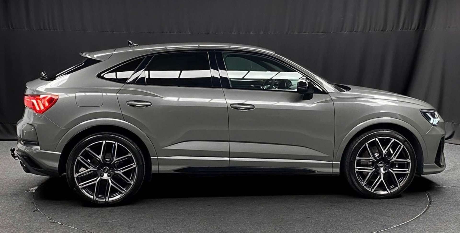 Audi RSQ3 Sportback 10 Jahre Edition - 2023 - Joinsteer - #2