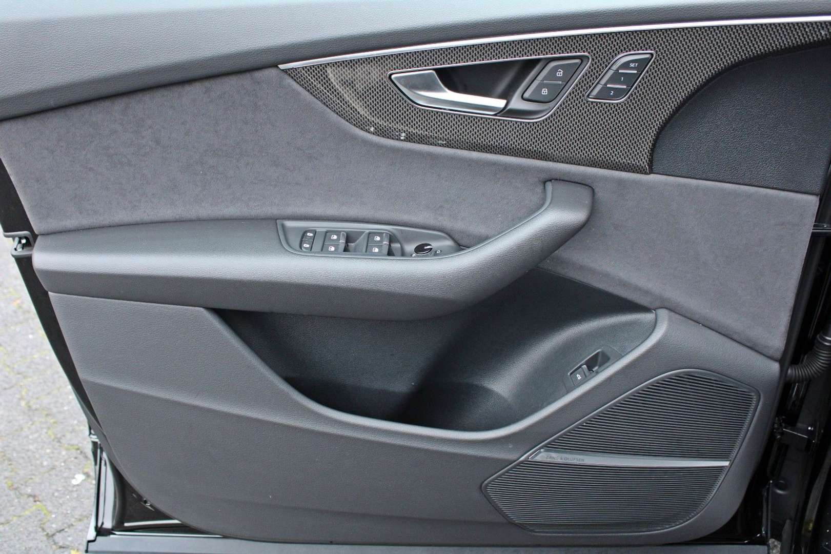 Audi SQ8 Competition Plus - 2023 - Joinsteer - #4