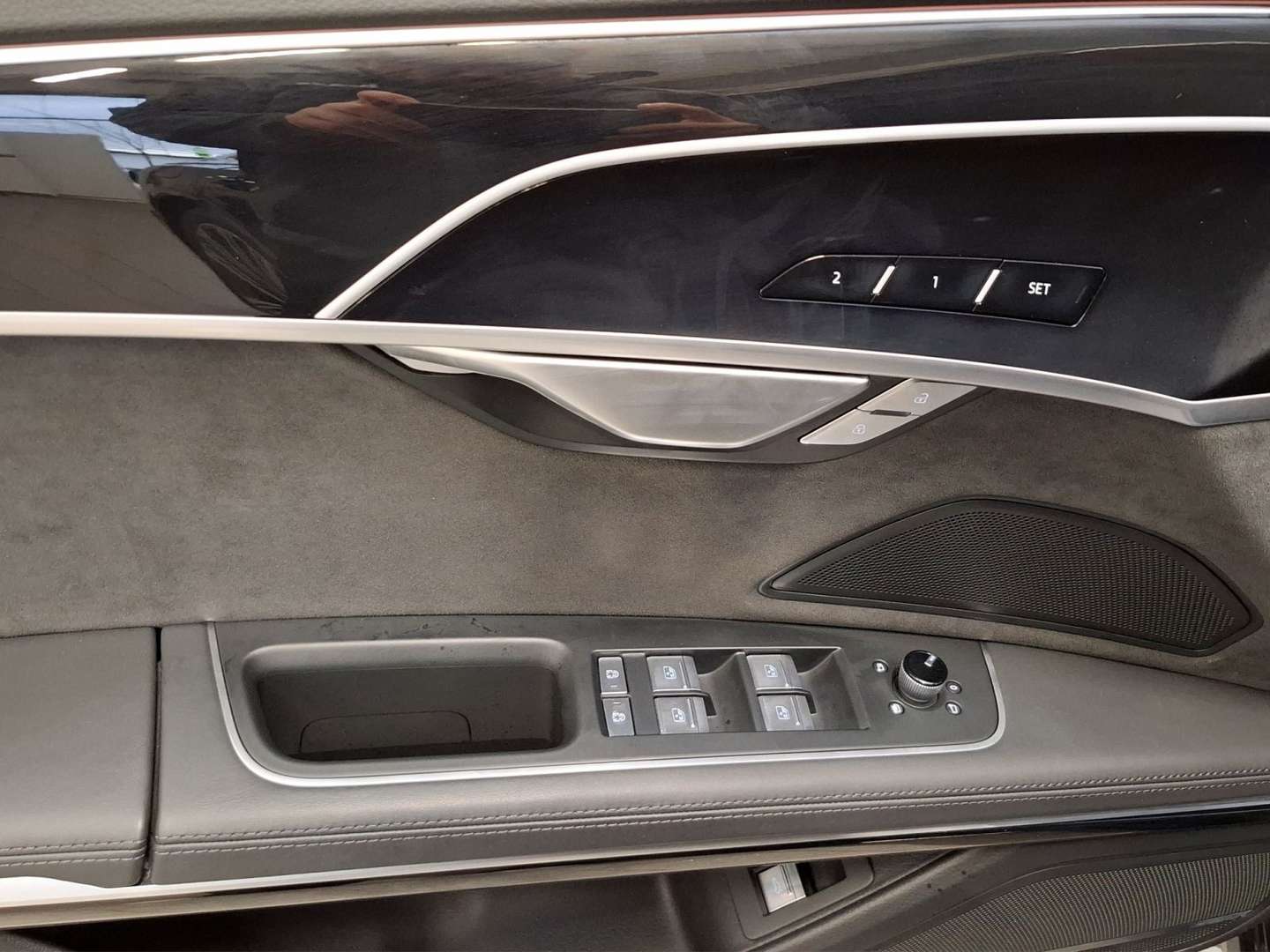 Audi A8 L 60 TFSI E - 2025 - Joinsteer - #13