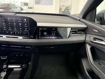 Audi Q6 E-tron S Line Performance — photo 10