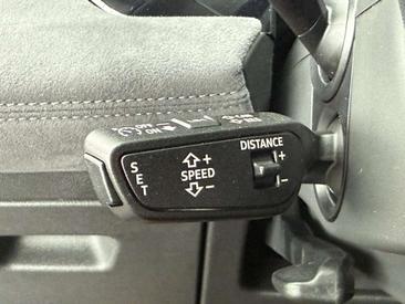 Audi Q6 E-tron S Line Performance — photo 13
