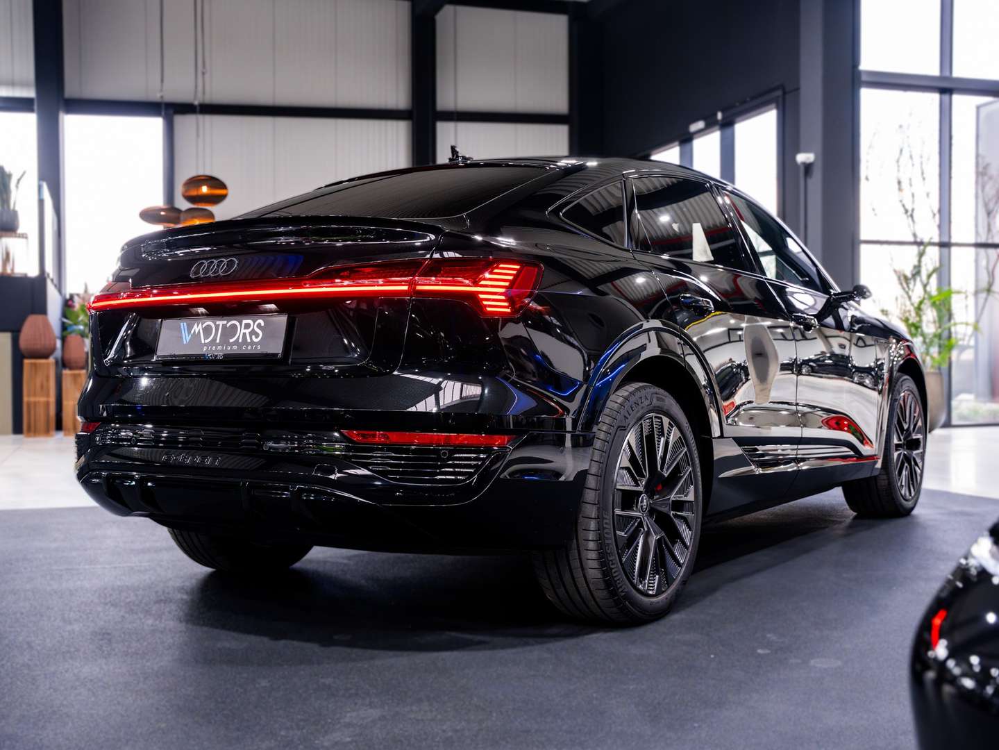 Audi Q8 E-tron 55 TFSI E Competition - 2023 - Joinsteer - #4