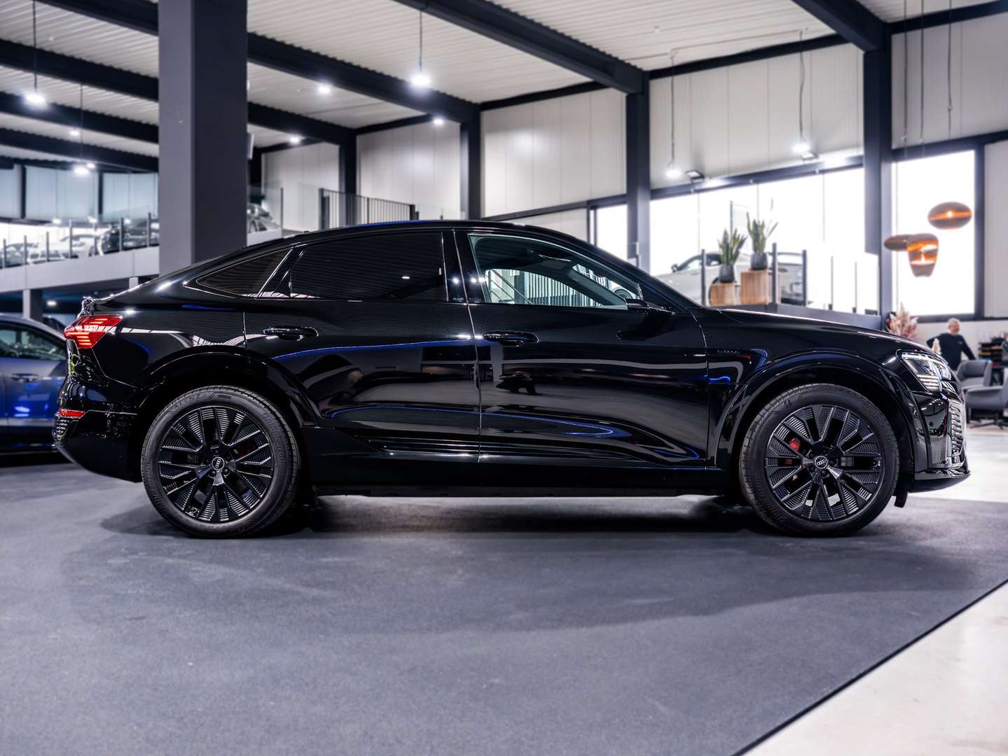 Audi Q8 E-tron 55 TFSI E Competition - 2023 - Joinsteer - #5