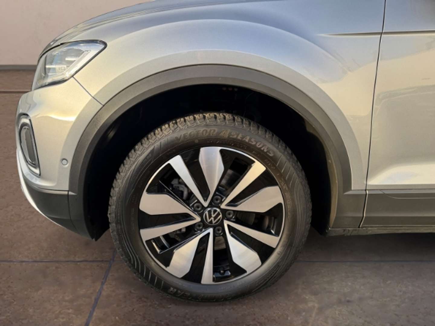 Volkswagen T-Roc TDI Goal - 2025 - Joinsteer - #6