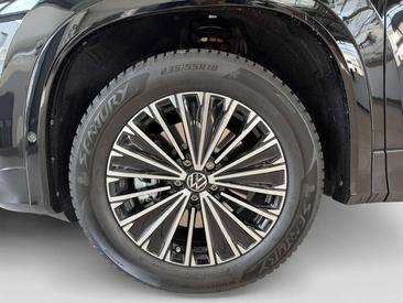 Volkswagen T-CROSS R-Line 4Motion — photo 2