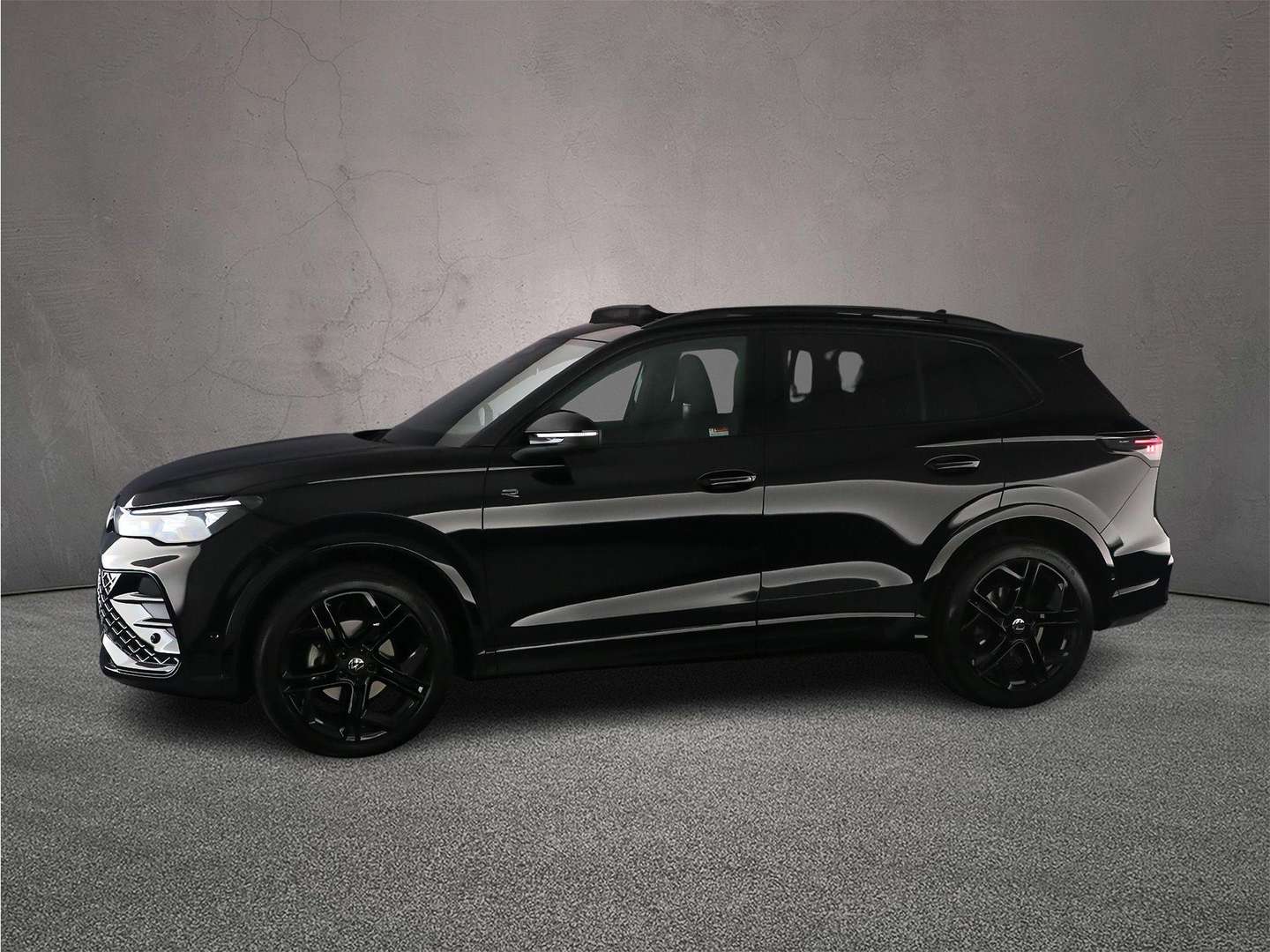 Volkswagen TIGUAN R-Line ETSI - 2024 - Joinsteer - #2