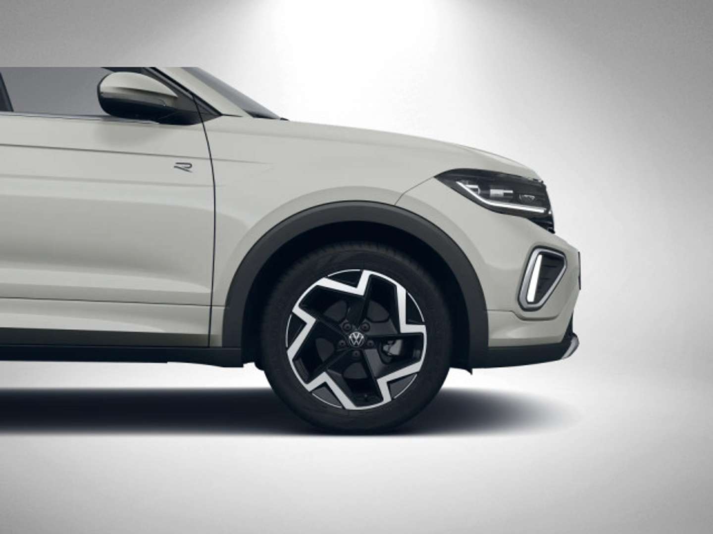 Volkswagen T-CROSS R-Line - 2025 - Joinsteer - #4