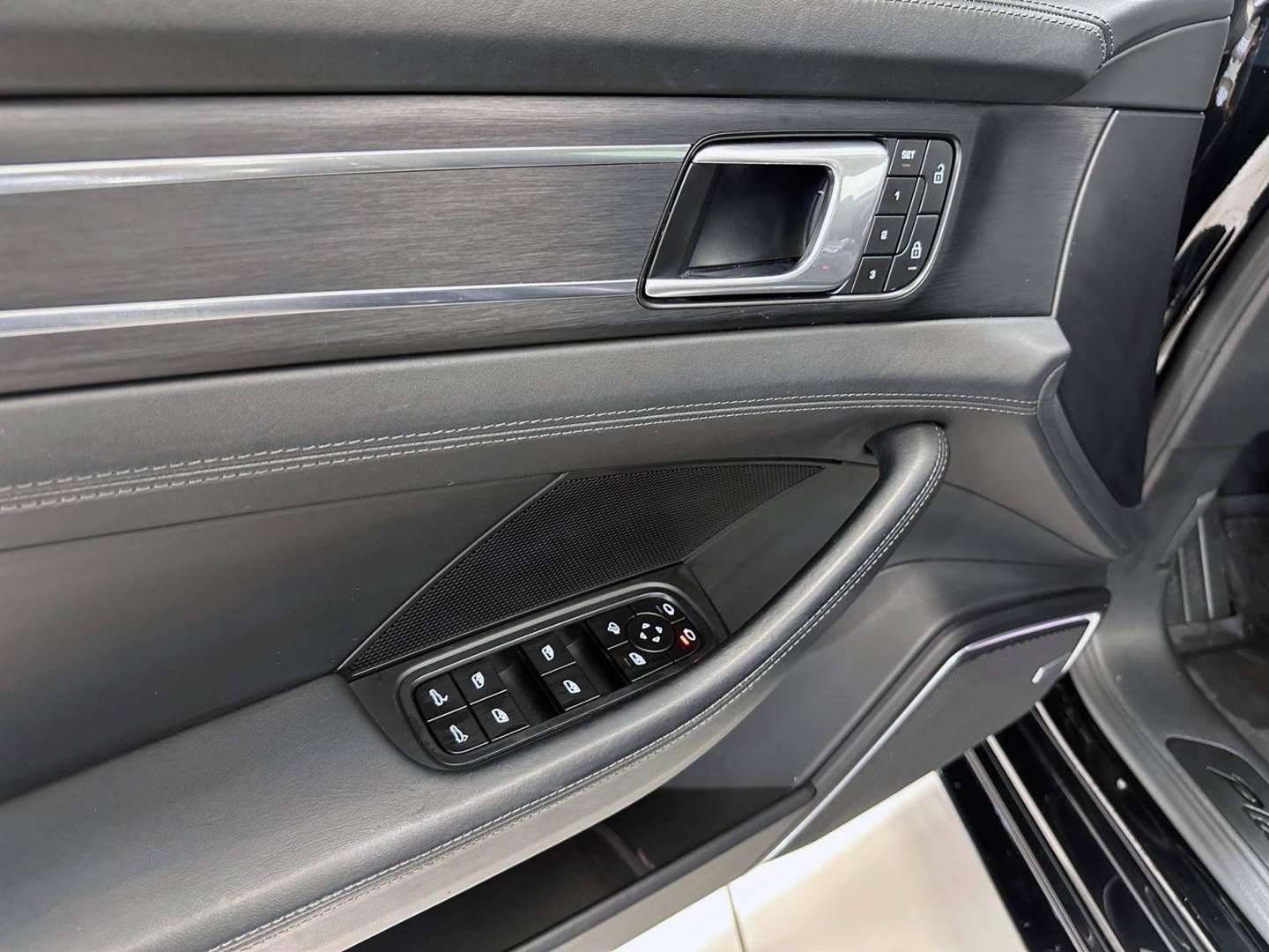 Porsche Panamera Platinum Edition 4 - 2022 - Joinsteer - #23