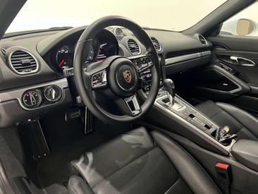 Porsche 718 Boxster S — photo 10