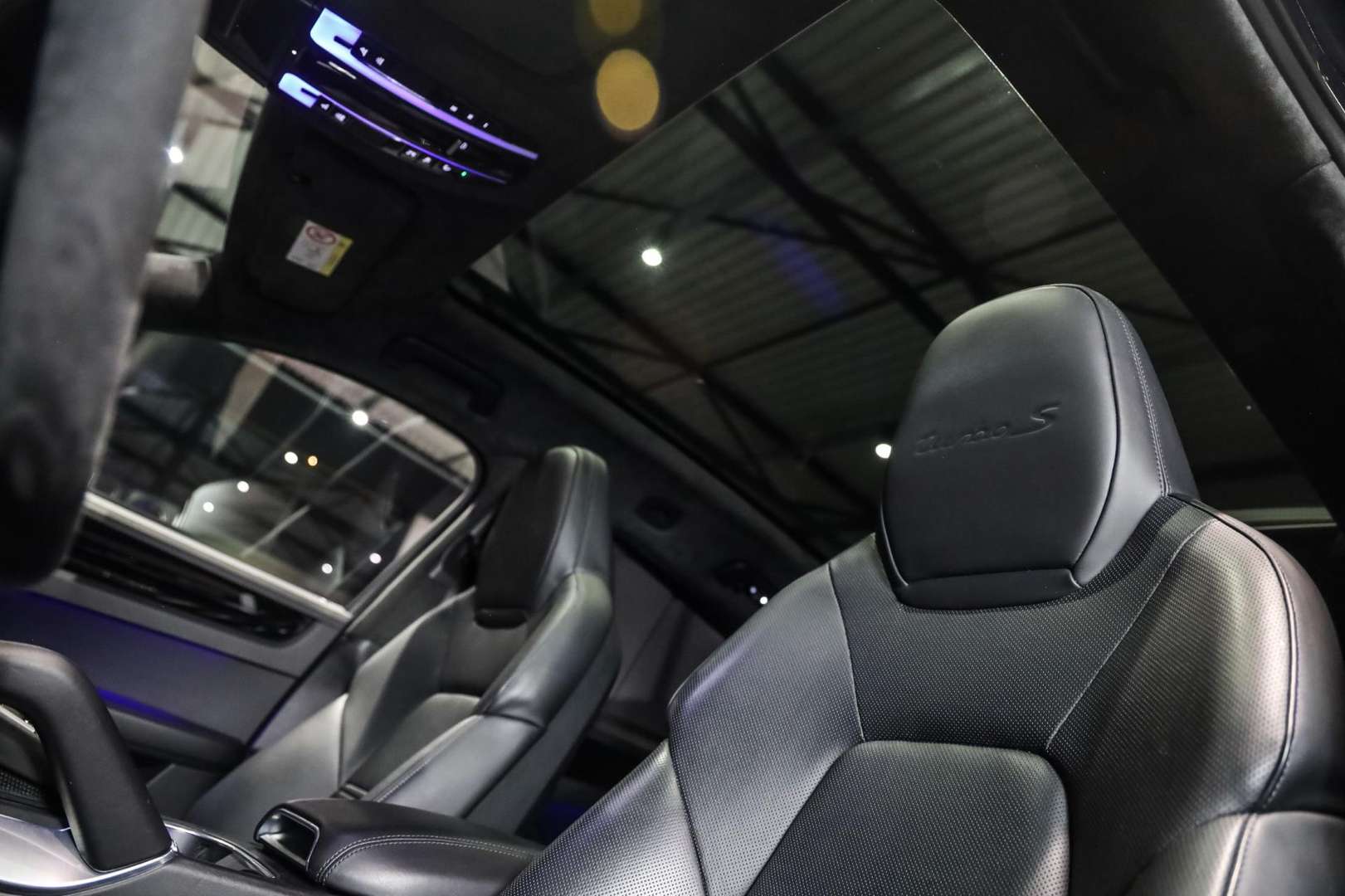 Porsche Cayenne Turbo S E-Hybrid - 2022 - Joinsteer - #9