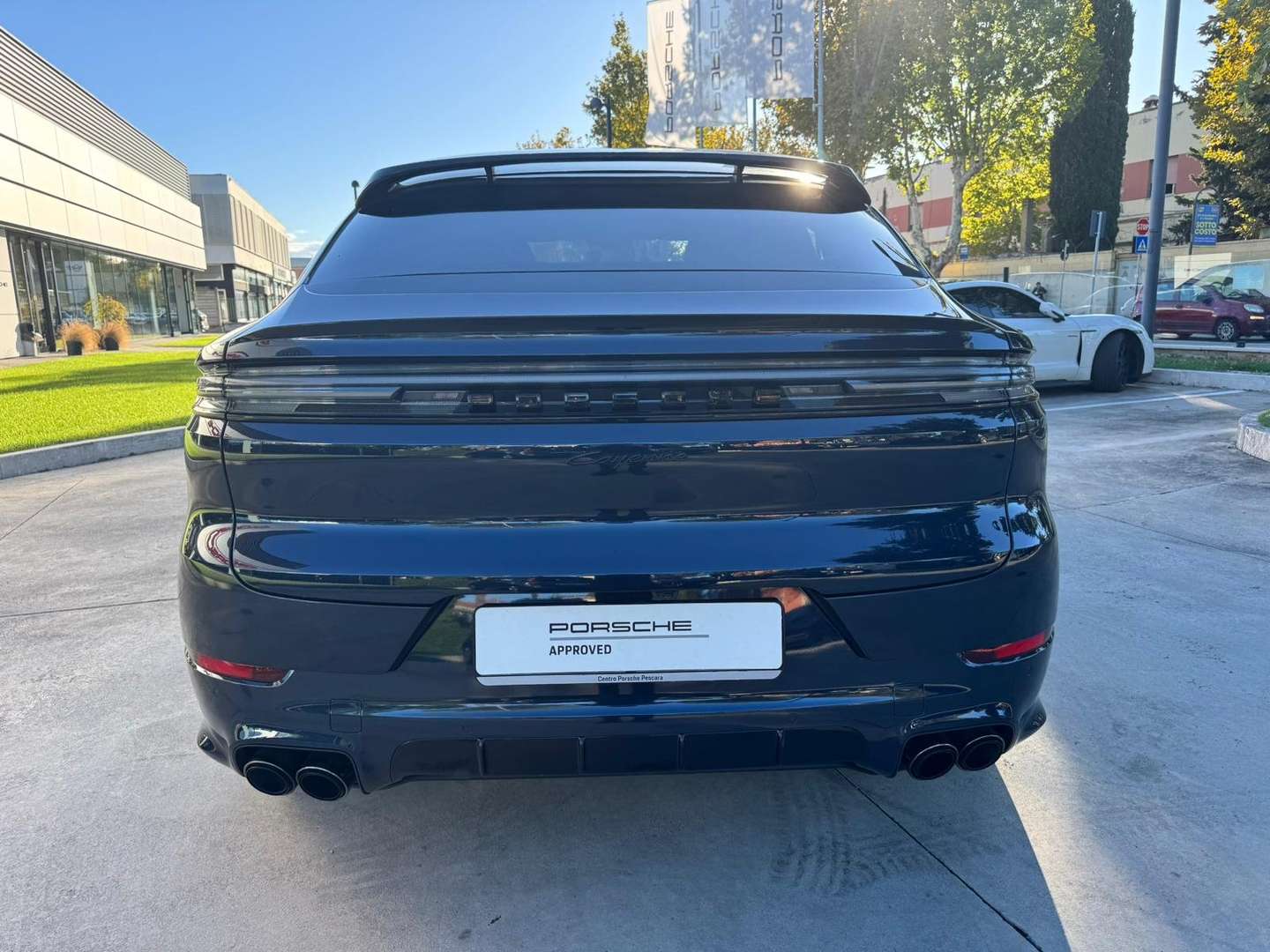 Porsche Cayenne Coupé E-Hybrid - 2025 - Joinsteer - #9