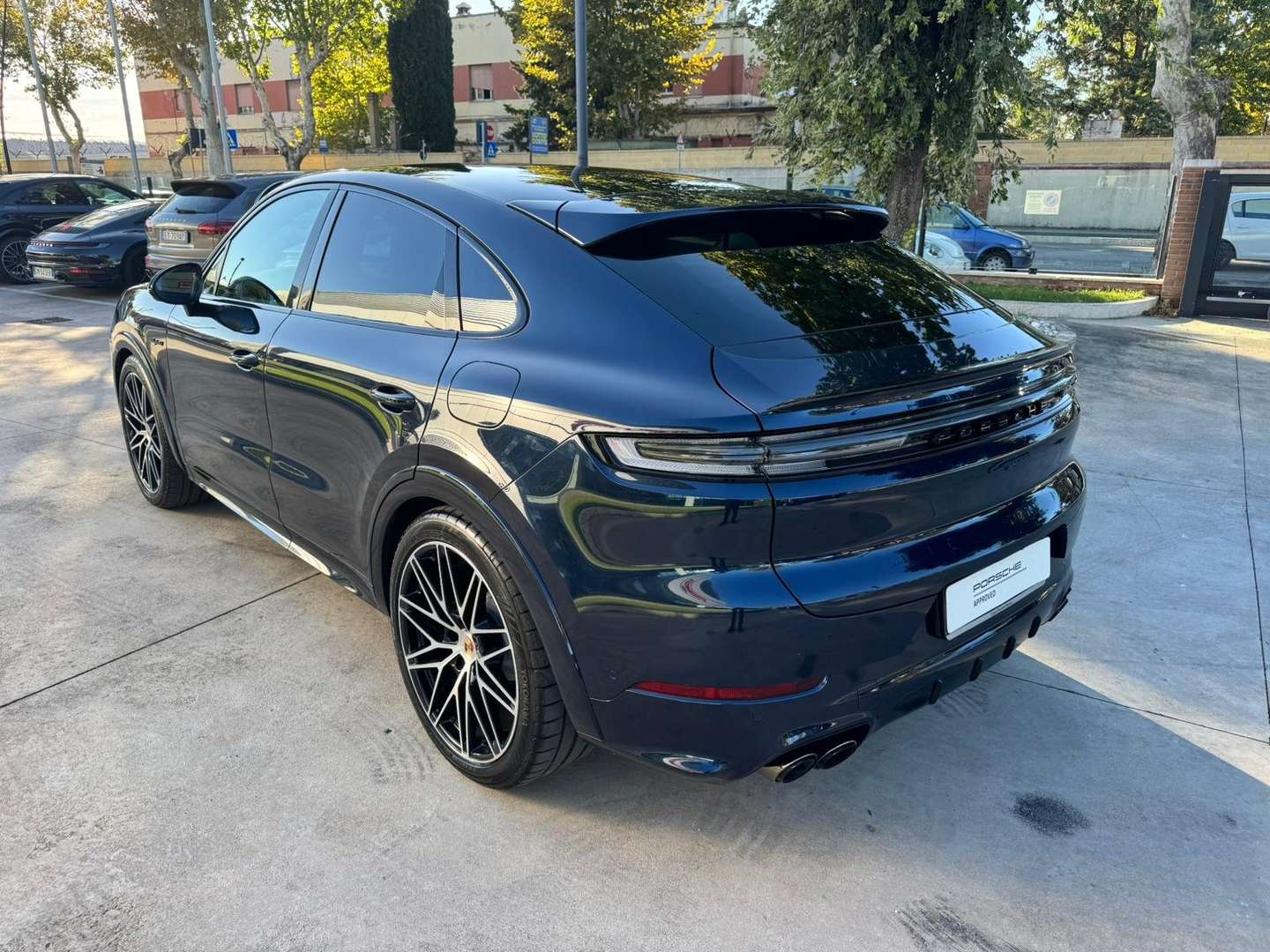 Porsche Cayenne Coupé E-Hybrid - 2025 - Joinsteer - #11
