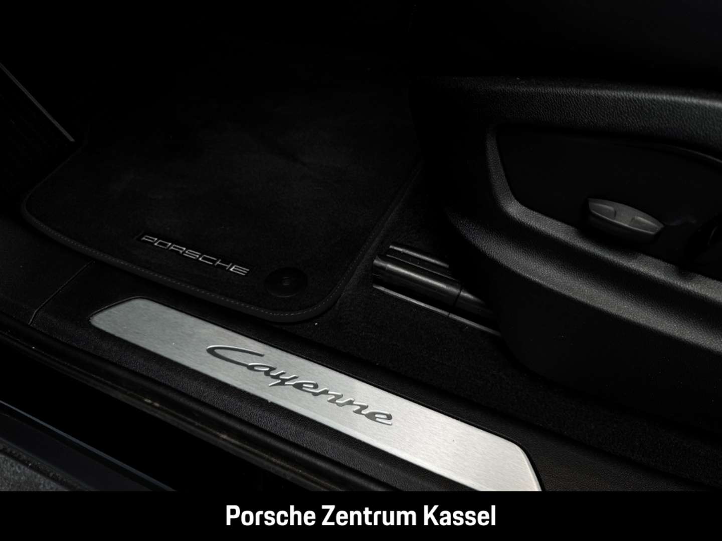 Porsche Cayenne Base - 2025 - Joinsteer - #13