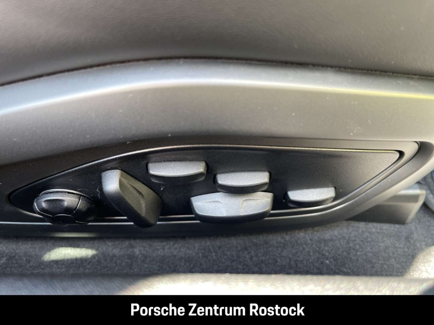 Porsche 992 I Carrera T Cabriolet - 2025 - Joinsteer - #12