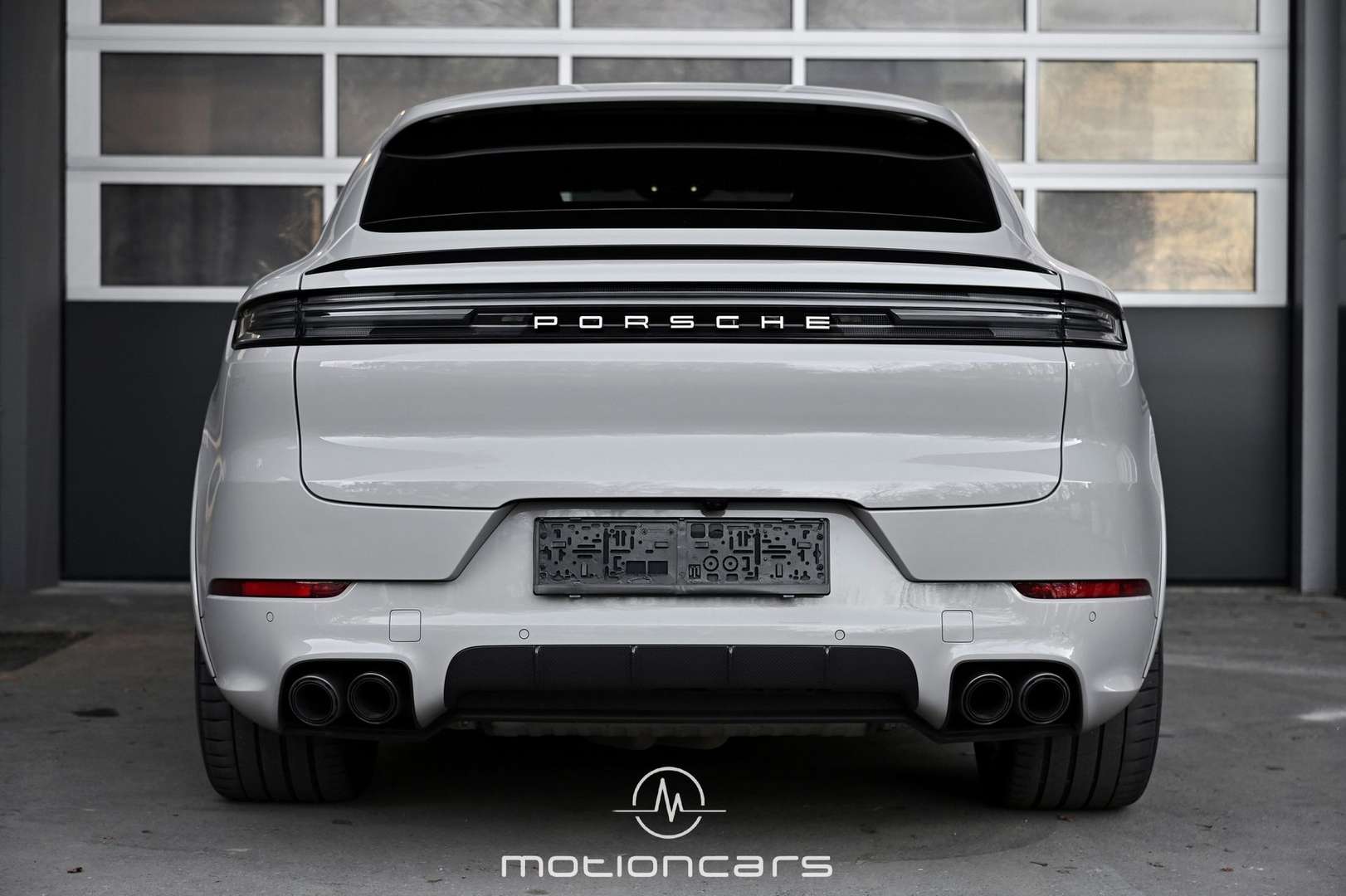 Porsche Cayenne E-Hybrid - 2024 - Joinsteer - #4