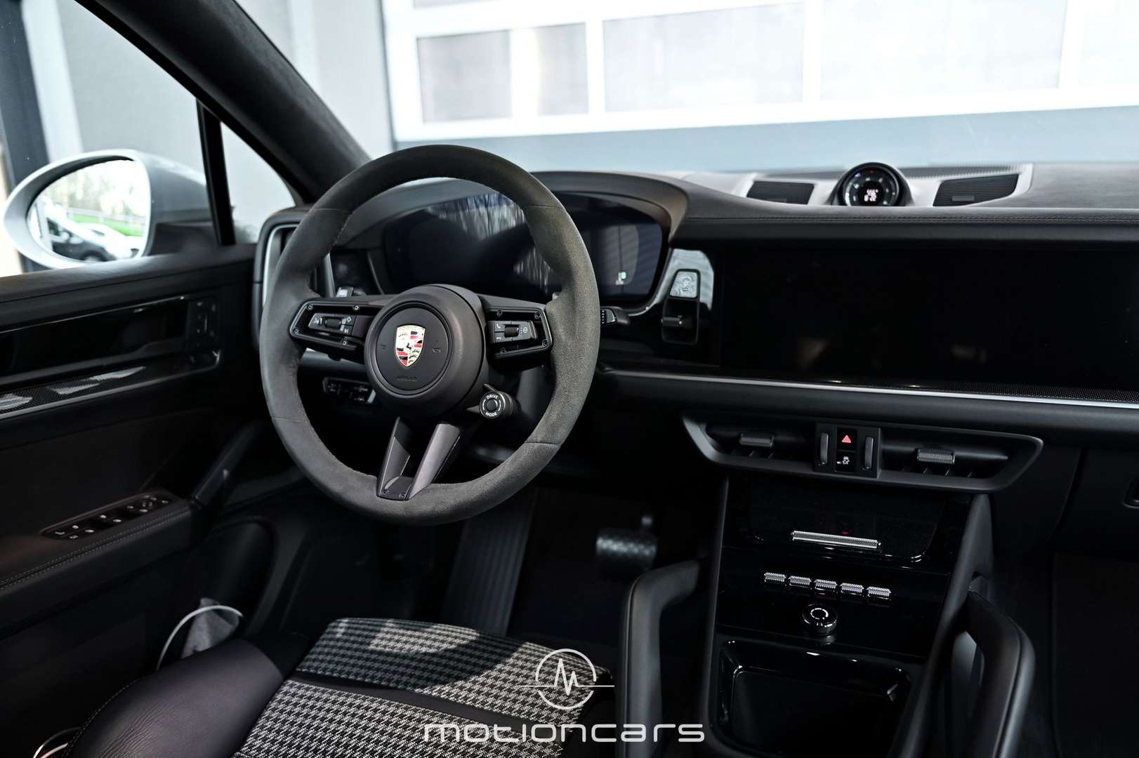 Porsche Cayenne E-Hybrid - 2024 - Joinsteer - #15