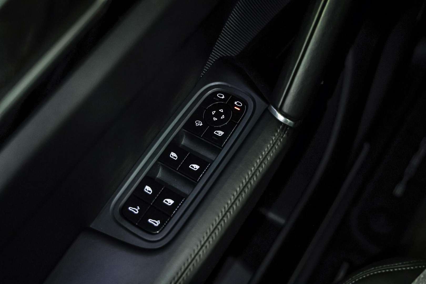 Porsche Cayenne Base - 2019 - Joinsteer - #40