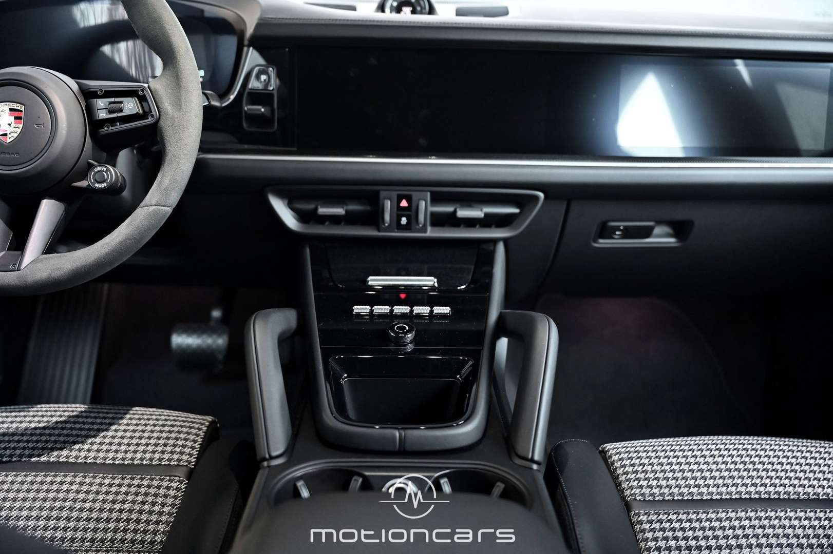 Porsche Cayenne E-Hybrid - 2024 - Joinsteer - #20