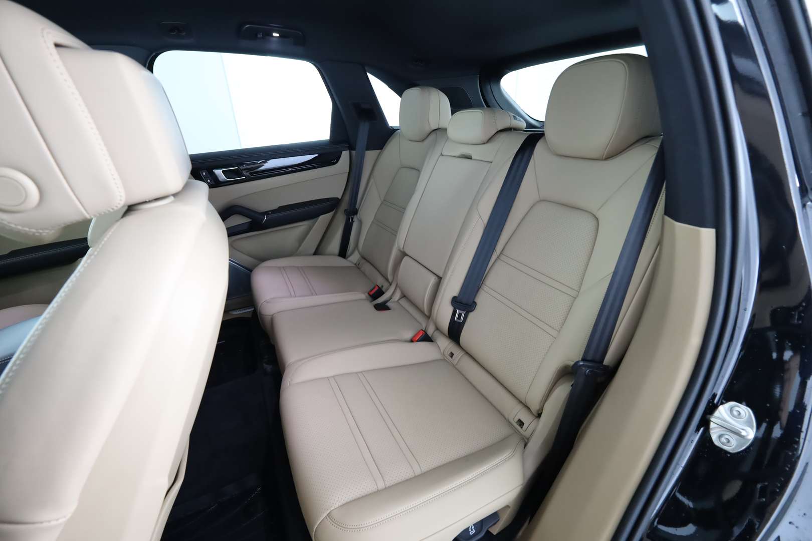 Porsche Cayenne S - 2022 - Joinsteer - #8