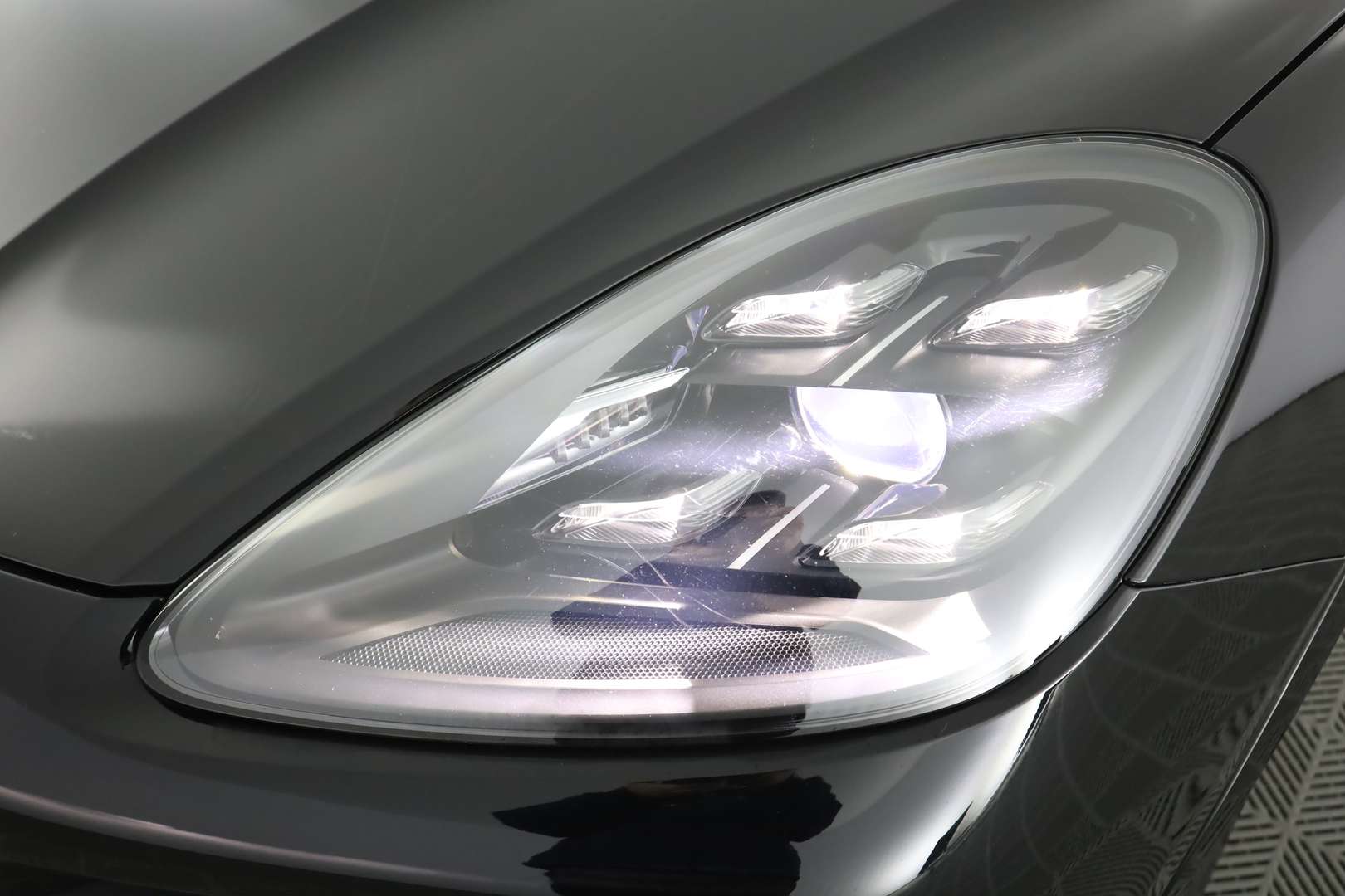 Porsche Cayenne S - 2022 - Joinsteer - #12