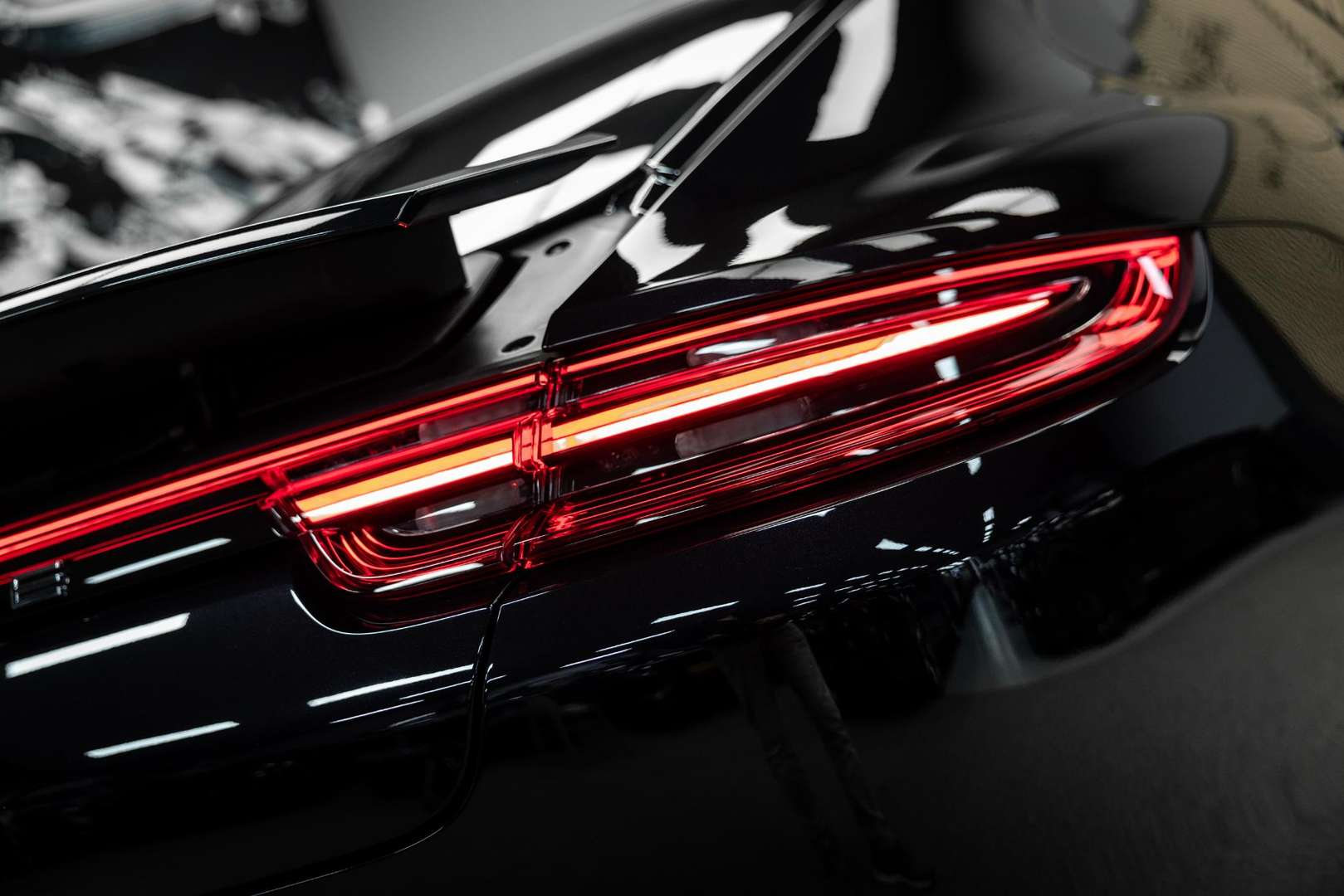 Porsche Panamera 4 E-Hybrid 10 Years Edition - 2020 - Joinsteer - #13