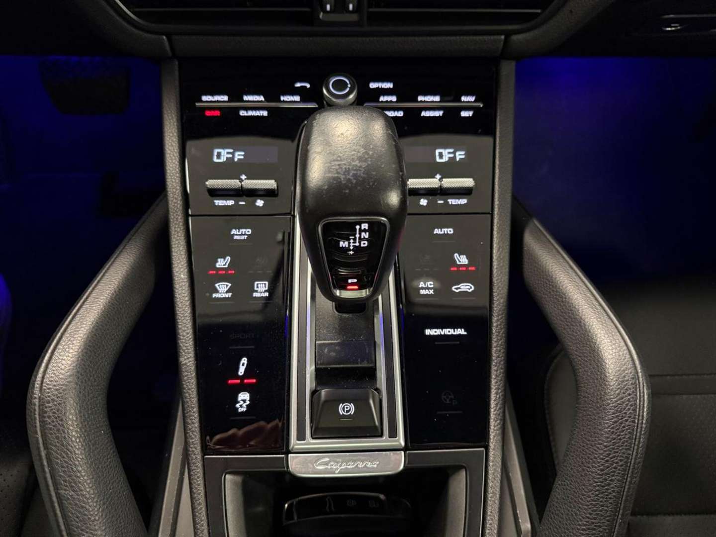 Porsche Cayenne E-Hybrid - 2023 - Joinsteer - #24