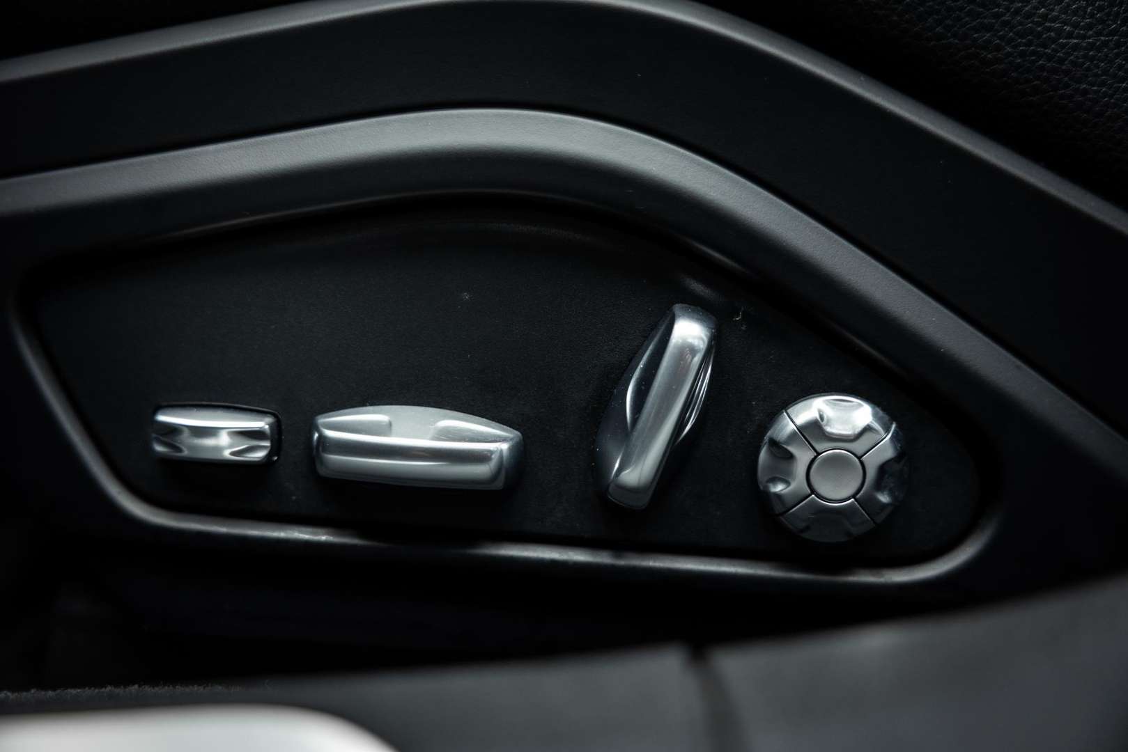 Porsche Panamera 4 E-Hybrid 10 Years Edition - 2020 - Joinsteer - #23