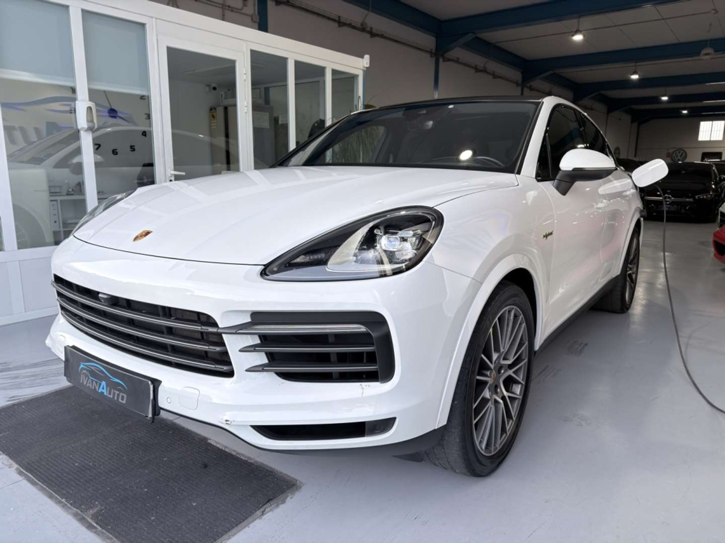 Porsche Cayenne E-Hybrid - 2023 - Joinsteer - #2
