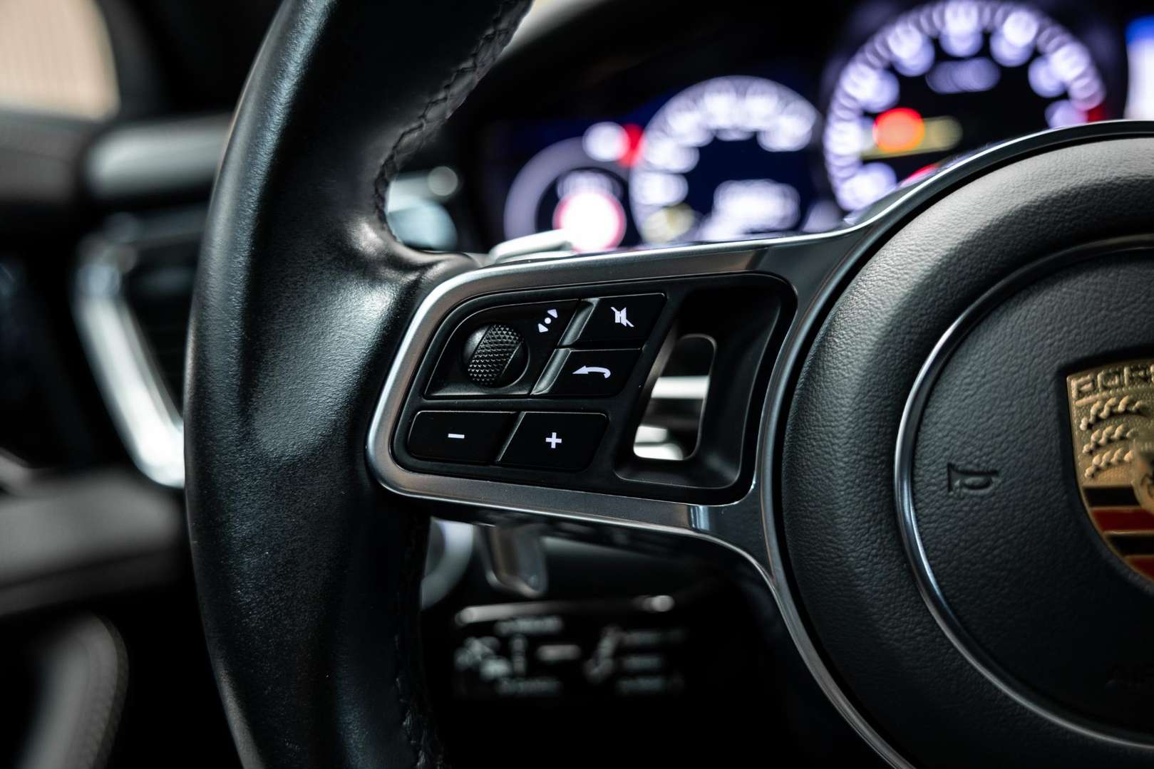 Porsche Panamera 4 E-Hybrid 10 Years Edition - 2020 - Joinsteer - #34