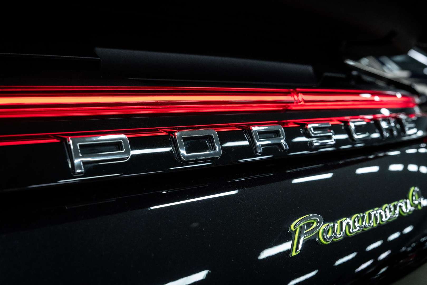 Porsche Panamera 4 E-Hybrid 10 Years Edition - 2020 - Joinsteer - #46