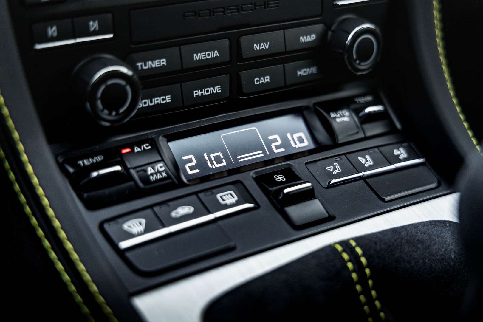 Porsche 718 Cayman GT4 - 2020 - Joinsteer - #13