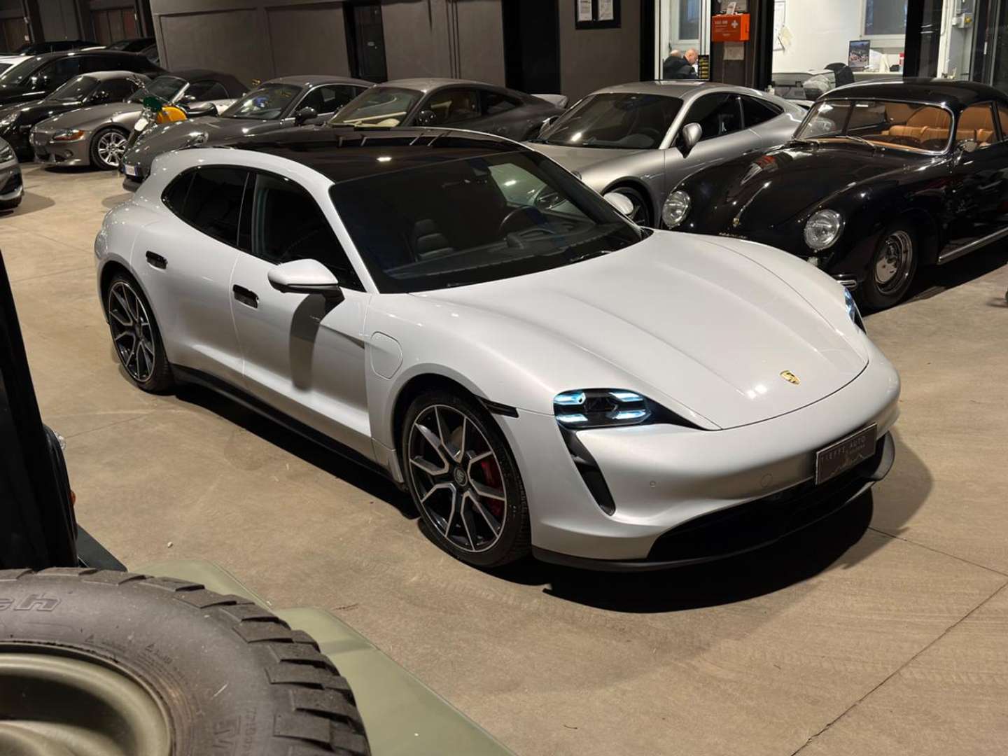 Porsche Taycan 4S - 2023 - Joinsteer - #4