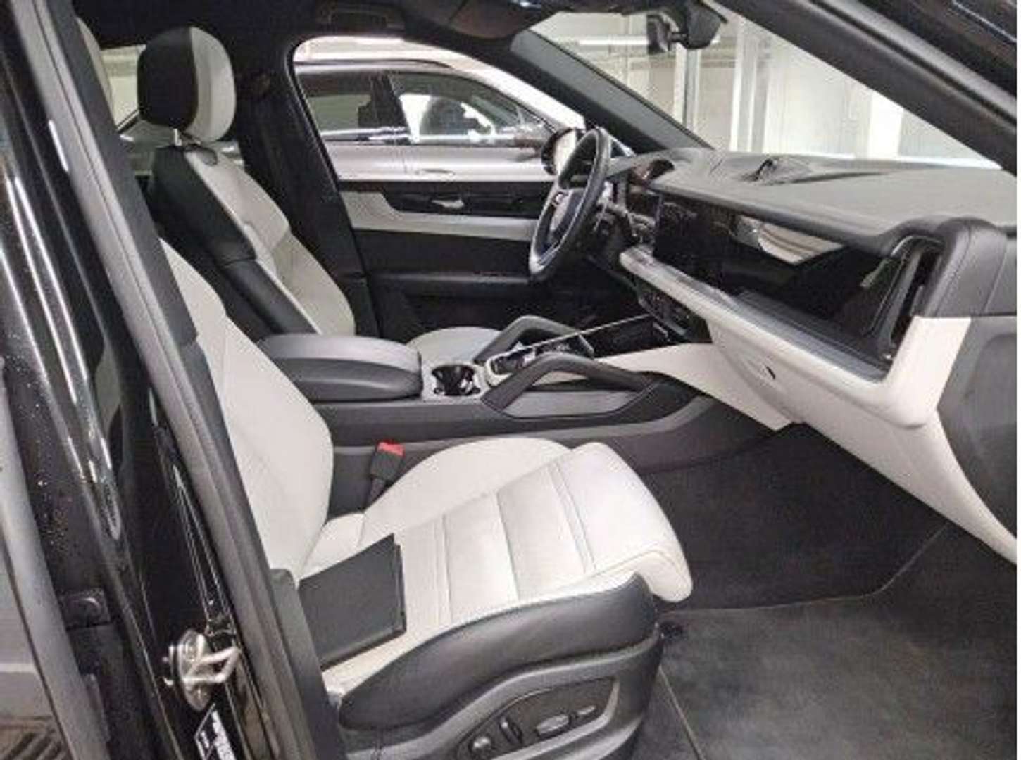 Porsche Cayenne S - 2024 - Joinsteer - #7