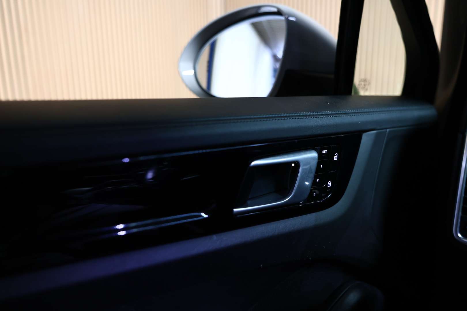 Porsche Cayenne E-Hybrid - 2020 - Joinsteer - #13