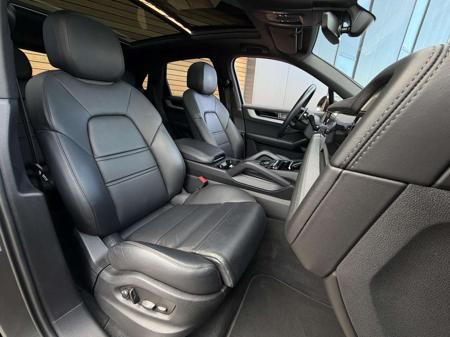 Porsche Cayenne E-Hybrid - 2024 - Joinsteer - #4