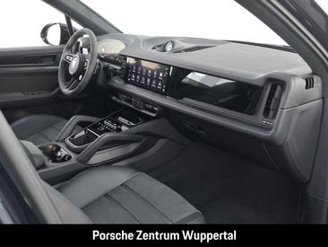 Porsche Cayenne III GTS — photo 22
