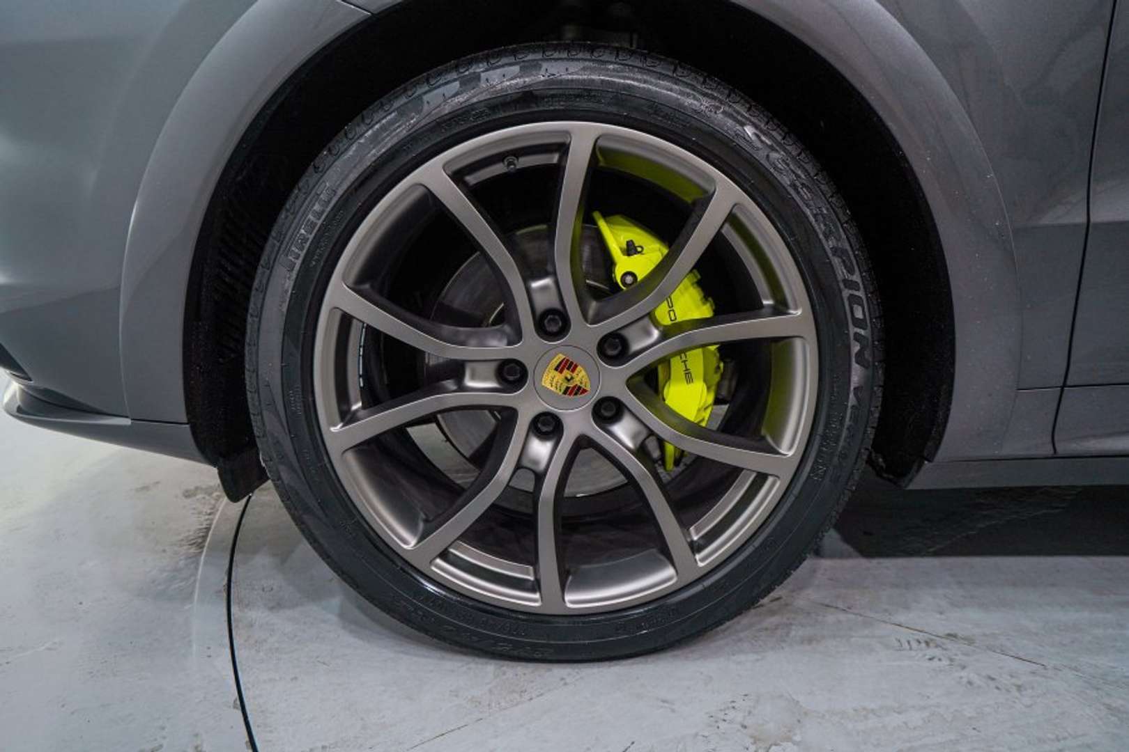 Porsche Cayenne E-Hybrid - 2020 - Joinsteer - #10